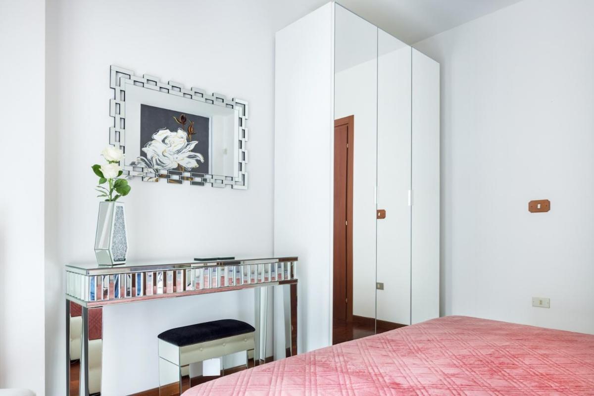 Casa Louise - Appartamento Don Bedetti Bolonia Zewnętrze zdjęcie
